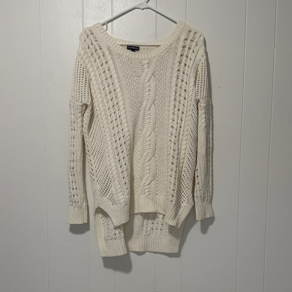 Express Cozy White Cable Knit Sweater